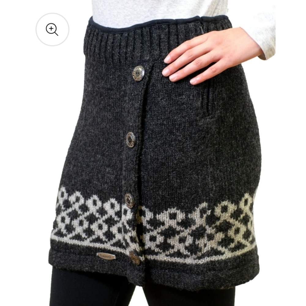 Everest Designs Wool Dolomite Knit Skirt -M